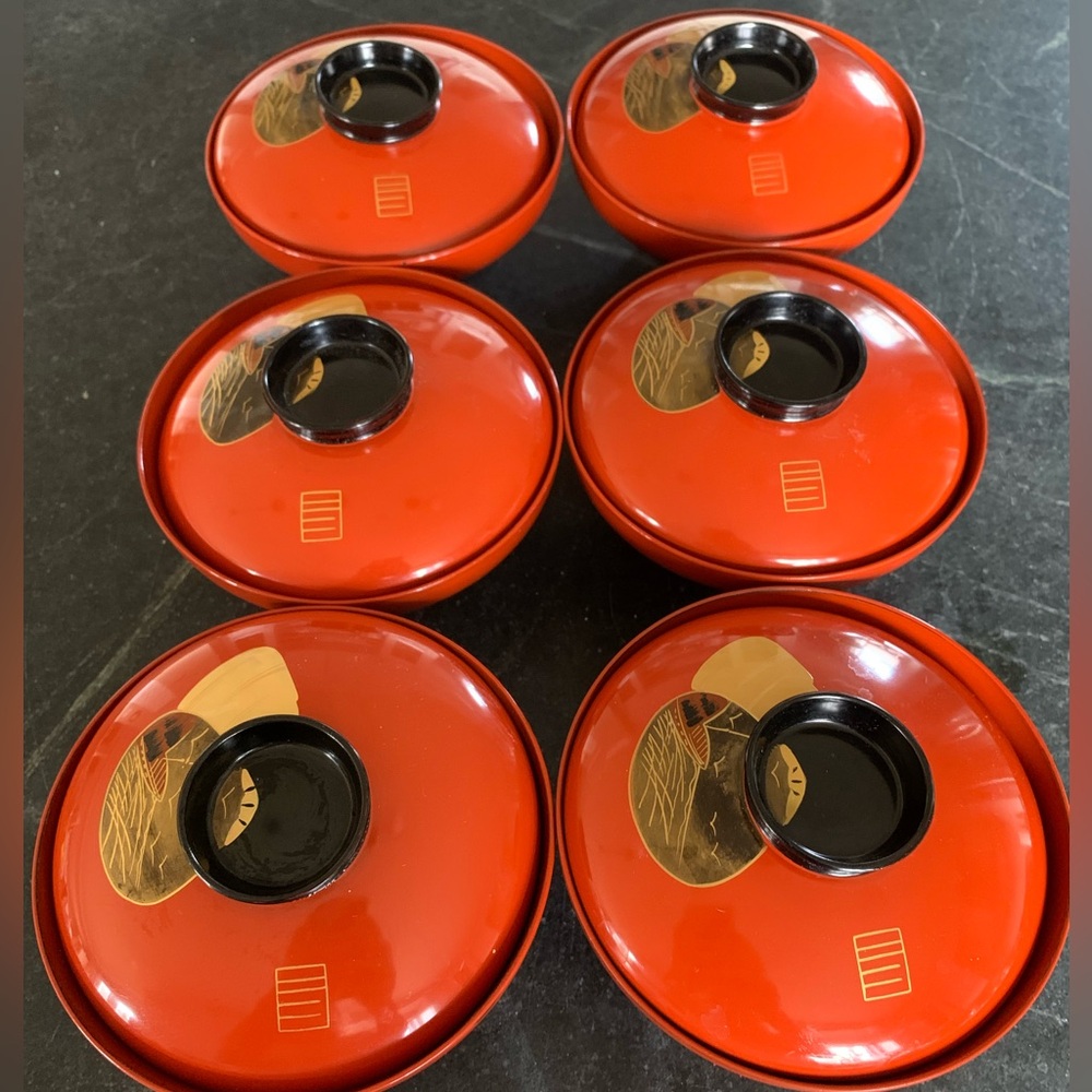 Vintage Lacquerware rice bowl set
